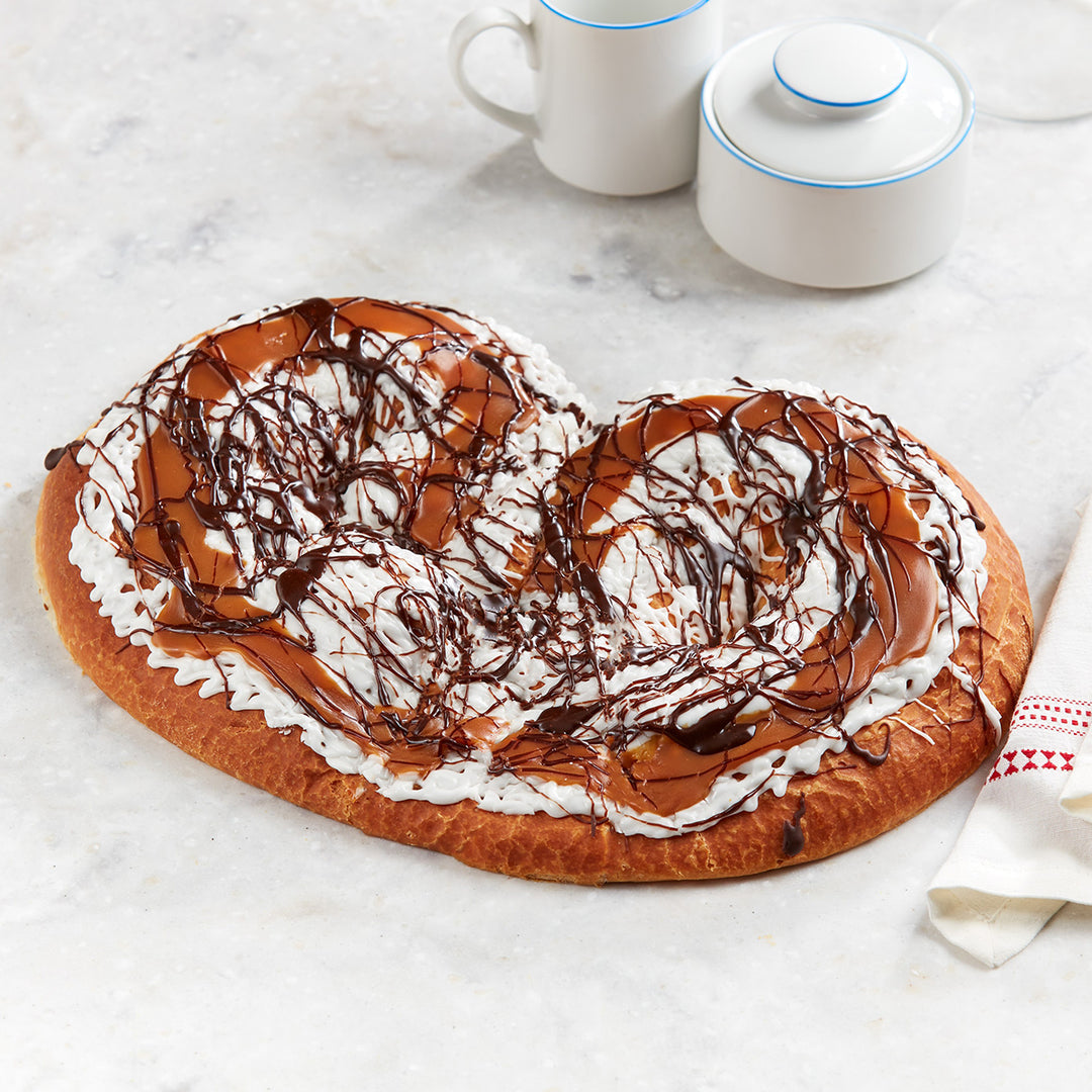 Caramel Fudge Cake Kringle